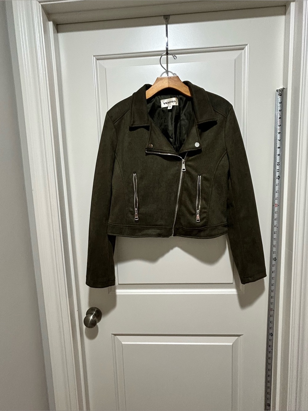 Vigoss Olive Green women’s size M Faux Suede Moto Jacket. Like New. 2 pockets